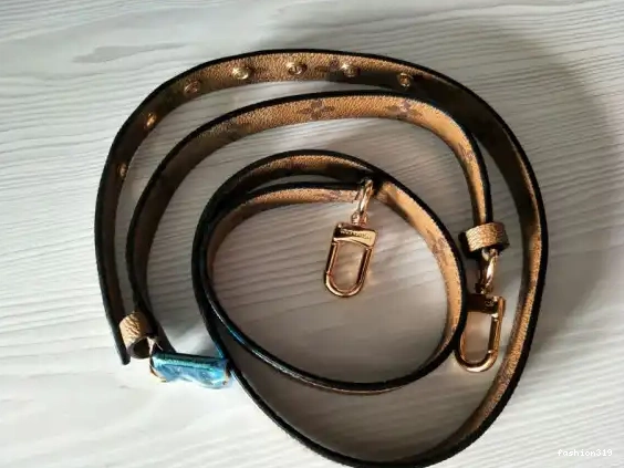 POCHETTE Vuitton METIS Louis 0322